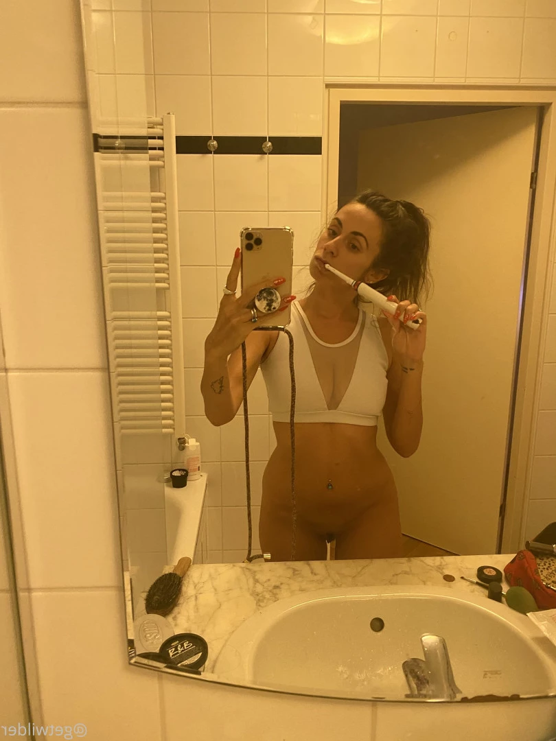 Get wild 😜 [ getwilder ] Onlyfans leaked photo 10210719 on Hotleaks.tv