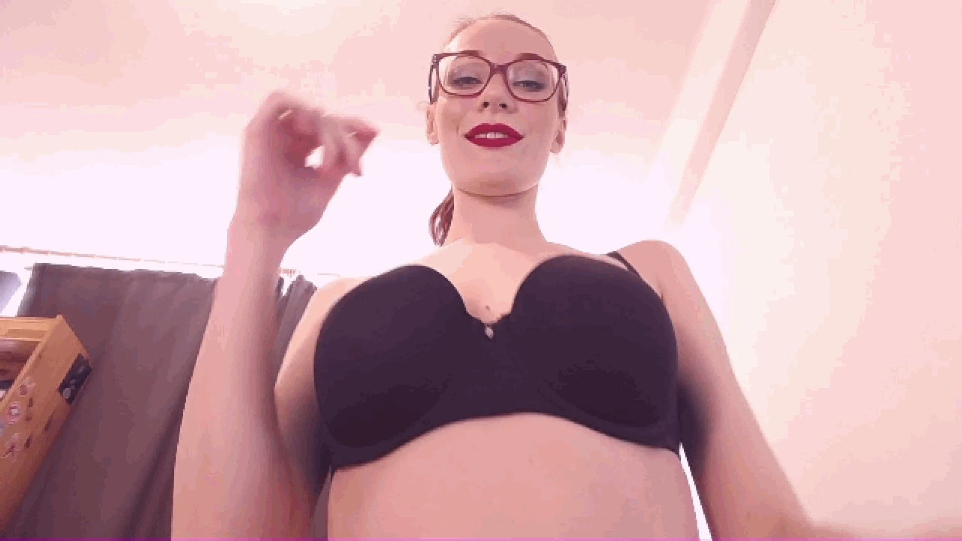 Giantess Eva [ giantess_eva ] Onlyfans leaked photo 10984982 on Hotleaks.tv