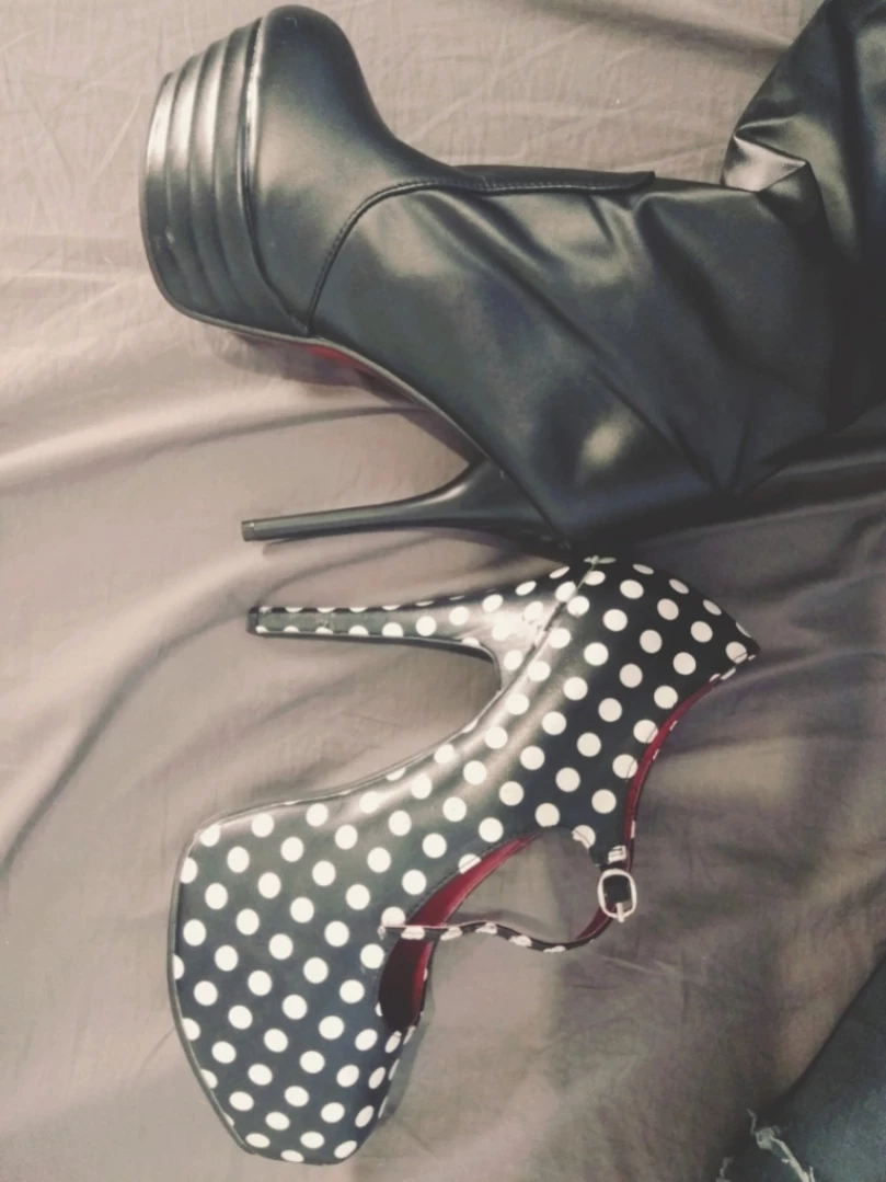 Giantess Eva [ giantess_eva ] Onlyfans leaked photo 13182338 on Hotleaks.tv
