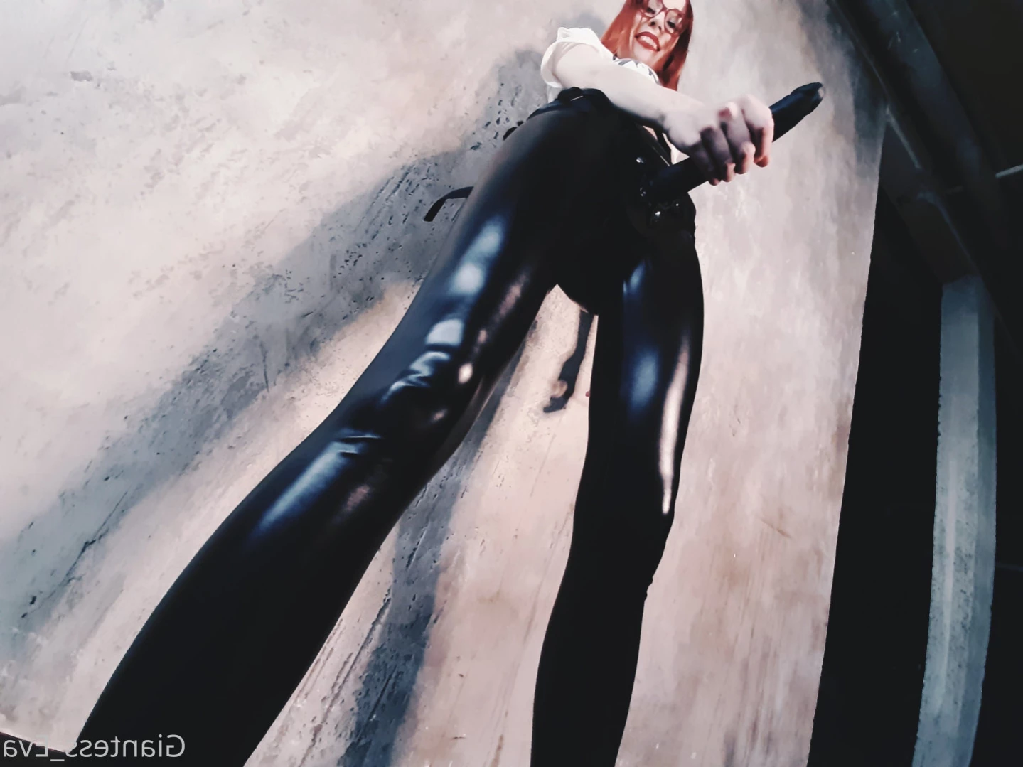 Giantess Eva [ giantess_eva ] Onlyfans leaked photo 13183354 on Hotleaks.tv