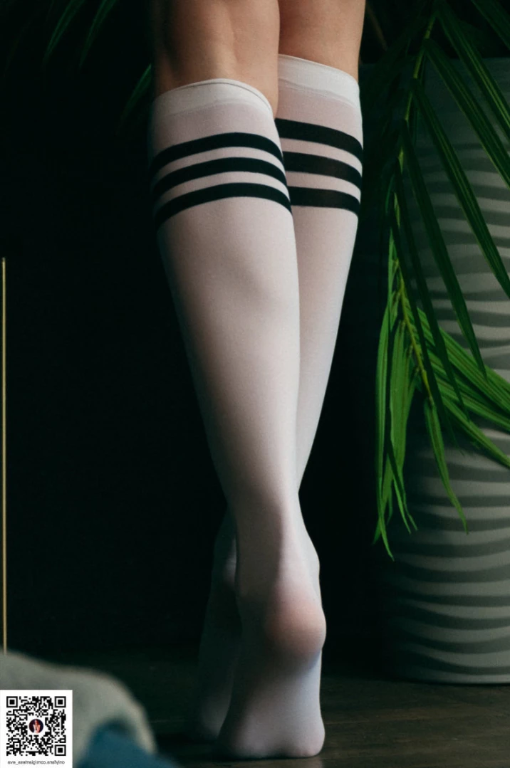 Giantess Eva [ giantess_eva ] Onlyfans leaked photo 13186343 on Hotleaks.tv