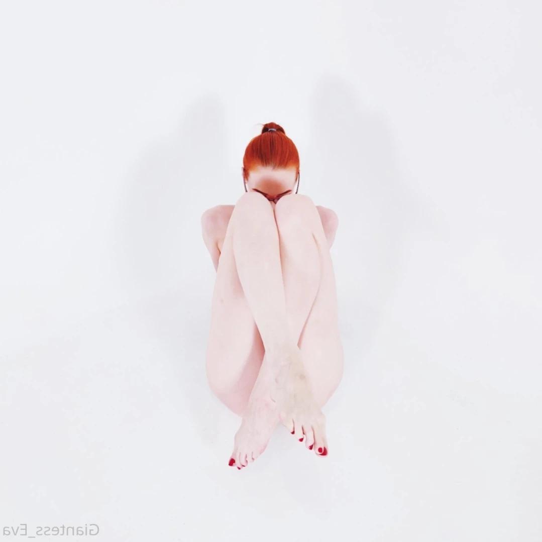 Giantess Eva [ giantess_eva ] Onlyfans leaked photo 15559279 on Hotleaks.tv