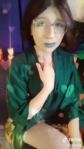 GirlbotDiv dot com✨ [ girlbotdiv ] Onlyfans leaked video 18211788 on Hotleaks.tv