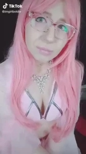 GirlbotDiv dot com✨ [ girlbotdiv ] Onlyfans leaked video 18211895 on Hotleaks.tv