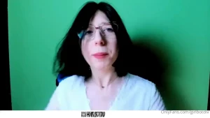 GirlbotDiv dot com✨ [ girlbotdiv ] Onlyfans leaked video 18211962 on Hotleaks.tv