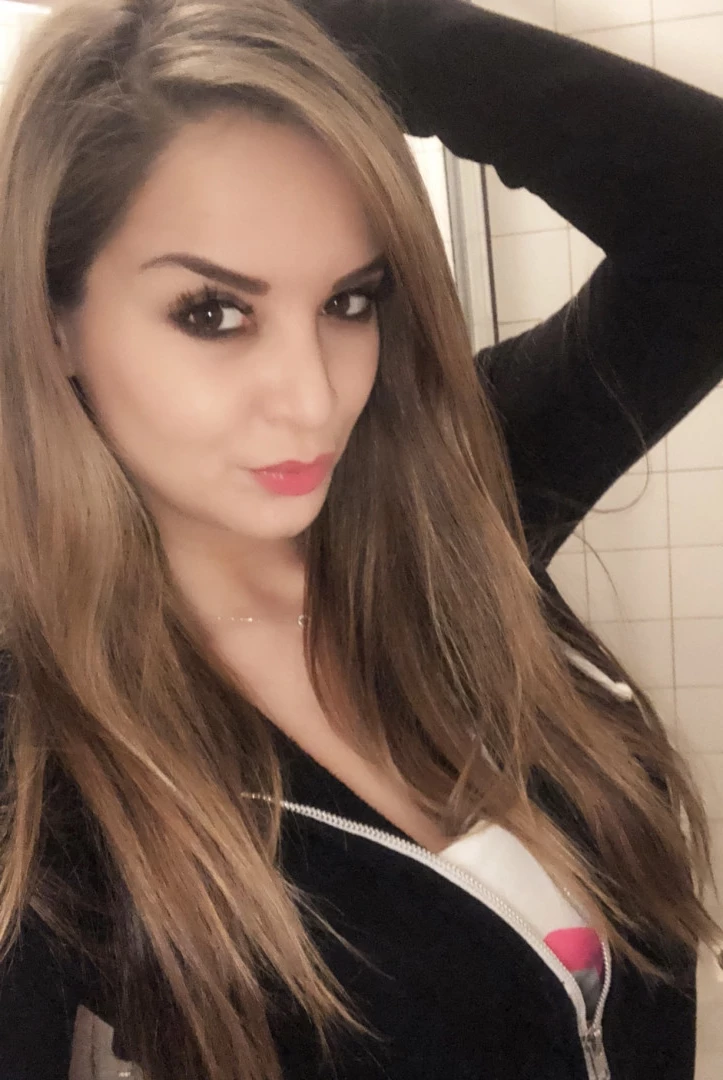 Goddess Amber [ goddessamber ] Onlyfans leaked photo 8557355 on Hotleaks.tv