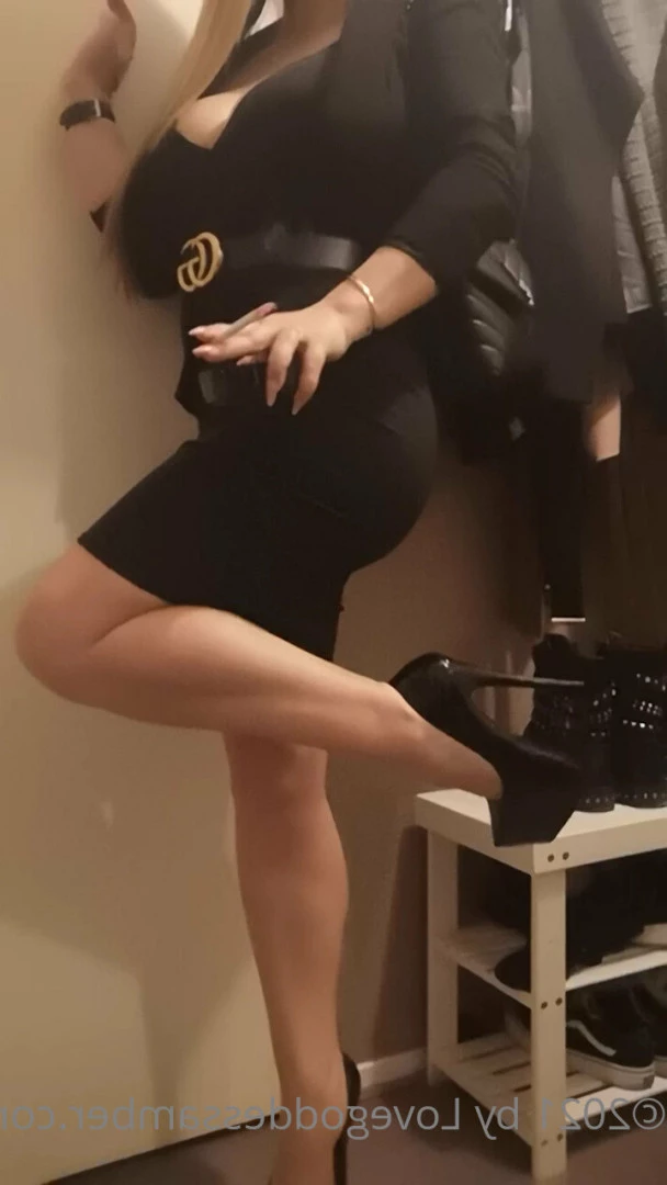 Goddess Amber [ goddessamber ] Onlyfans leaked photo 8557652 on Hotleaks.tv