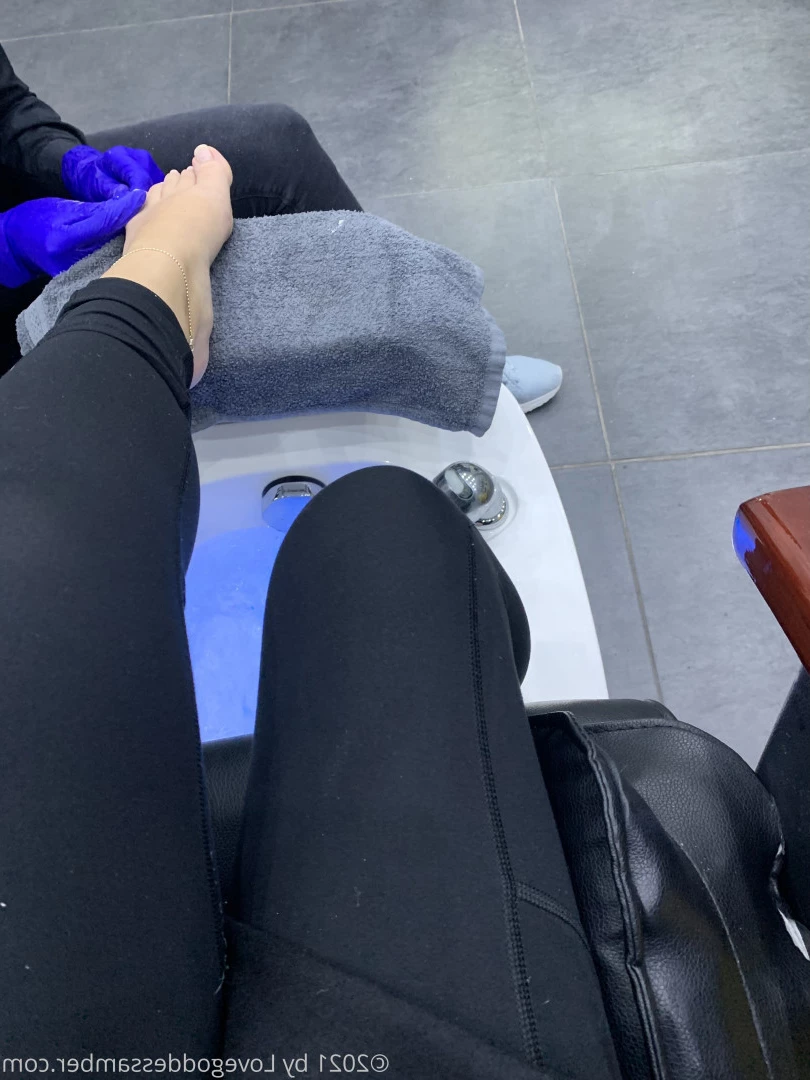 Goddess Amber [ goddessamber ] Onlyfans leaked photo 8557813 on Hotleaks.tv