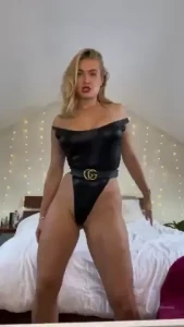 DOMMELIA [ goddessdommelia ] Onlyfans leaked video 18210462 on Hotleaks.tv