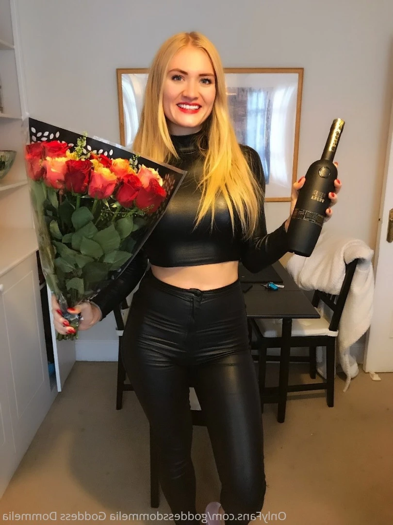 DOMMELIA [ goddessdommelia ] Onlyfans leaked photo 8806790 on Hotleaks.tv