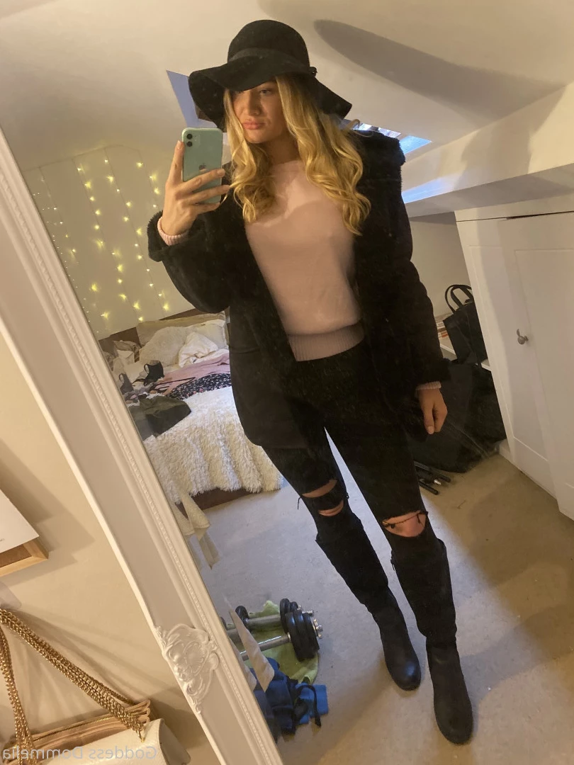 DOMMELIA [ goddessdommelia ] Onlyfans leaked photo 8836427 on Hotleaks.tv