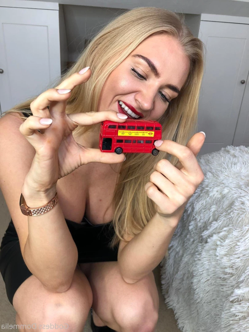 DOMMELIA [ goddessdommelia ] Onlyfans leaked photo 8851414 on Hotleaks.tv