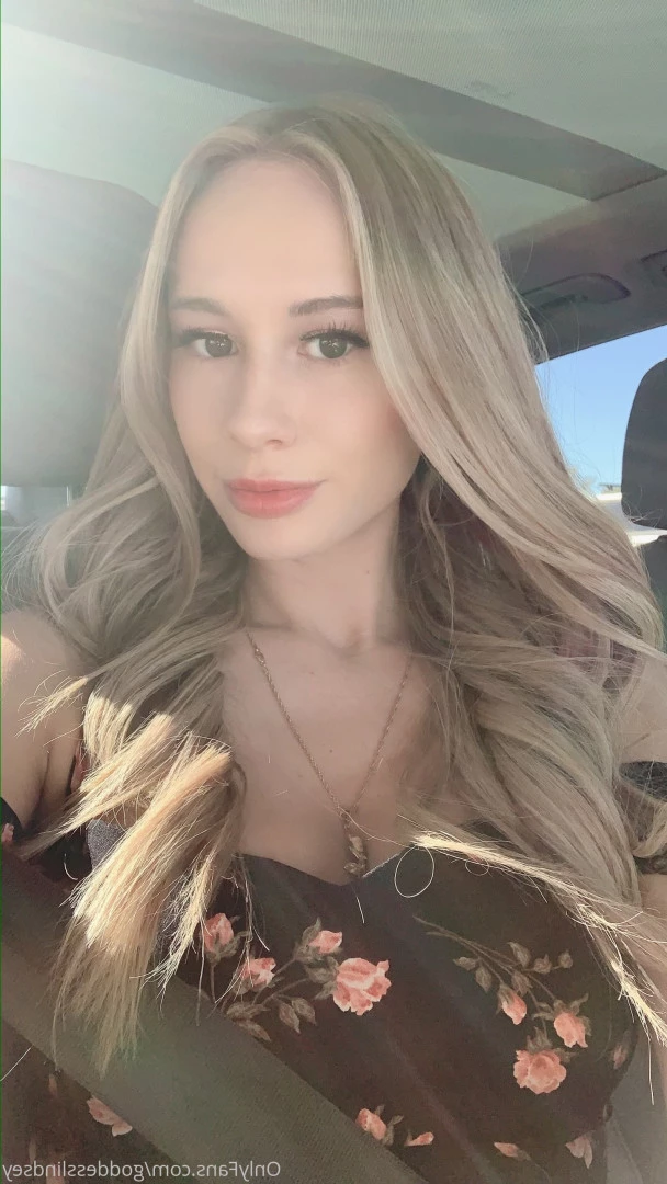 Goddess Lindsey [ goddesslindsey ] Onlyfans leaked photo 8564679 on Hotleaks.tv