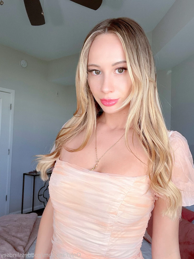 Goddess Lindsey [ goddesslindsey ] Onlyfans leaked photo 8572057 on Hotleaks.tv