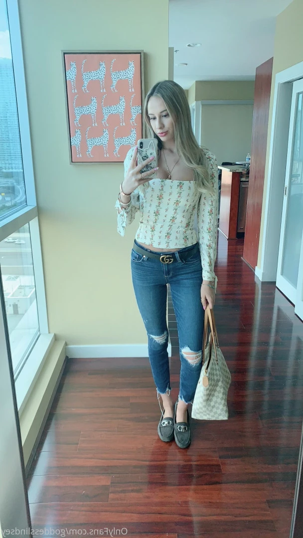 Goddess Lindsey [ goddesslindsey ] Onlyfans leaked photo 8573463 on Hotleaks.tv