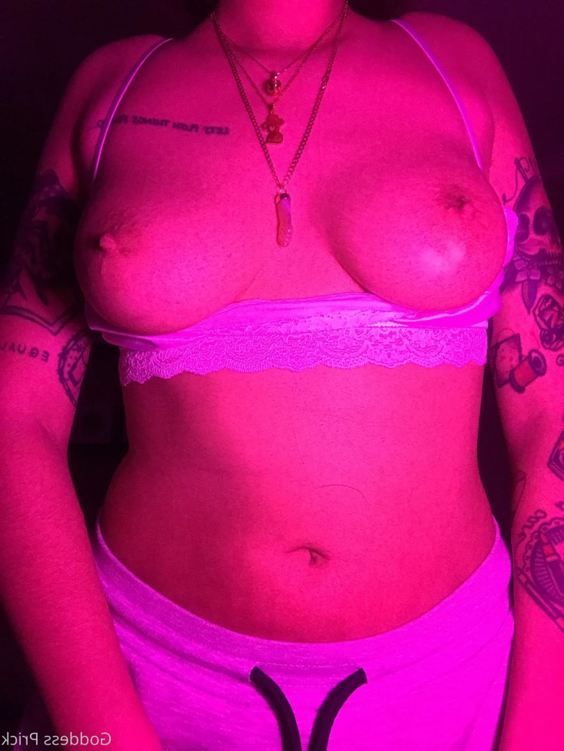Goddess Prick [ goddessprick ] Onlyfans leaked photo 16922736 on Hotleaks.tv