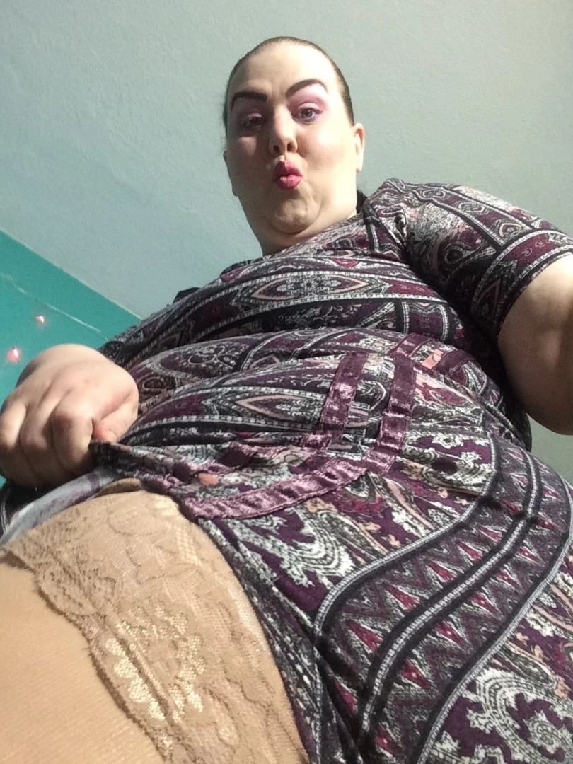 🧁GodMother Of Ass Mina Luciano🧁 [ godmotherofass ] Onlyfans leaked photo 8703120 on Hotleaks.tv