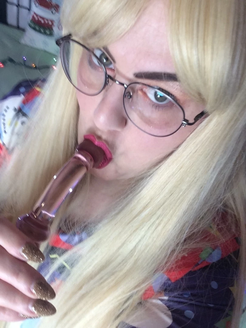 🧁GodMother Of Ass Mina Luciano🧁 [ godmotherofass ] Onlyfans leaked photo 8703945 on Hotleaks.tv