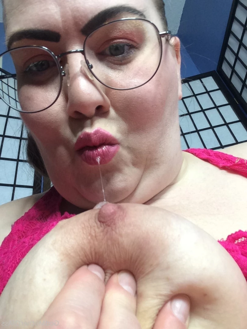 🧁GodMother Of Ass Mina Luciano🧁 [ godmotherofass ] Onlyfans leaked photo 8709884 on Hotleaks.tv