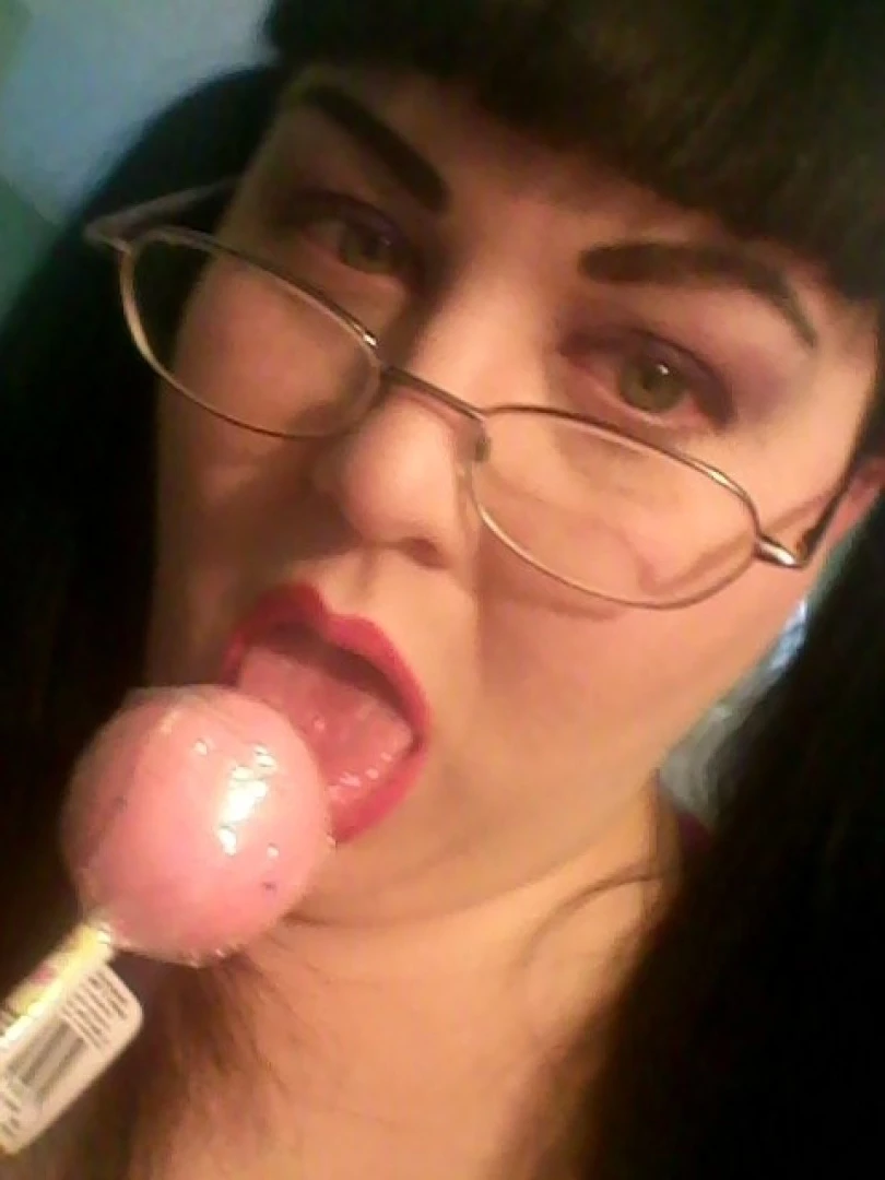 🧁GodMother Of Ass Mina Luciano🧁 [ godmotherofass ] Onlyfans leaked photo 8716598 on Hotleaks.tv