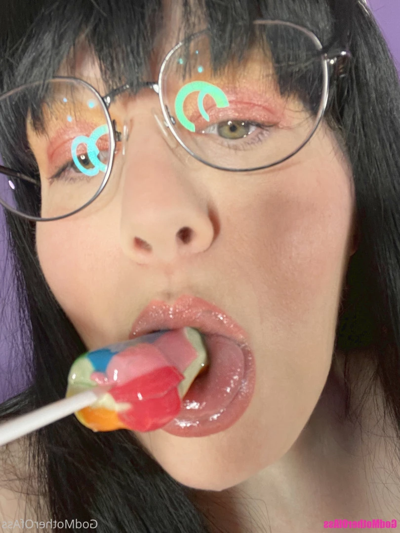 🧁GodMother Of Ass Mina Luciano🧁 [ godmotherofass ] Onlyfans leaked photo 8716861 on Hotleaks.tv