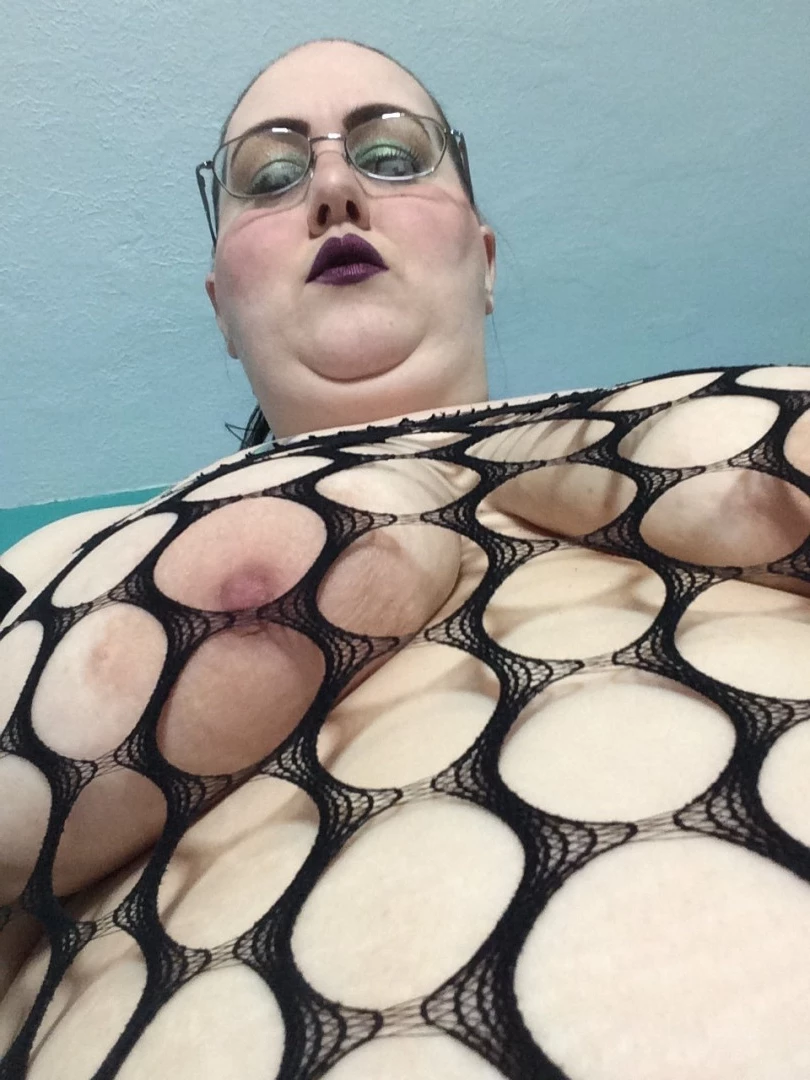 🧁GodMother Of Ass Mina Luciano🧁 [ godmotherofass ] Onlyfans leaked photo 8718174 on Hotleaks.tv