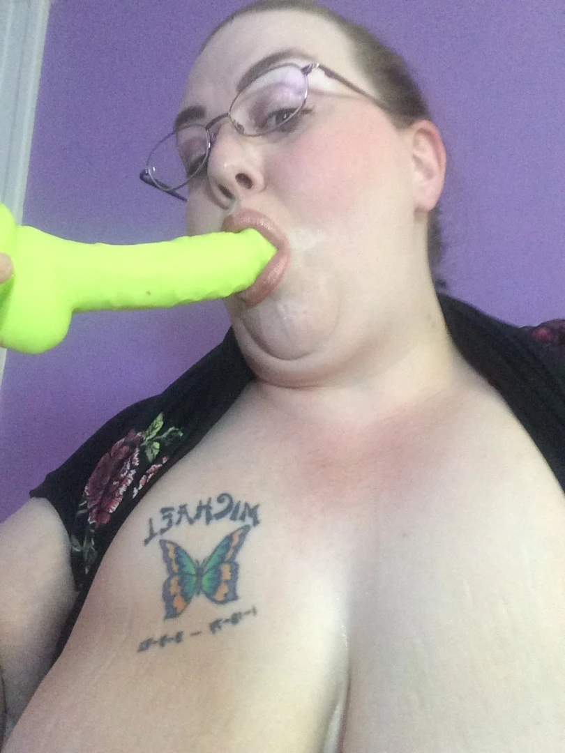 🧁GodMother Of Ass Mina Luciano🧁 [ godmotherofass ] Onlyfans leaked photo 8718662 on Hotleaks.tv