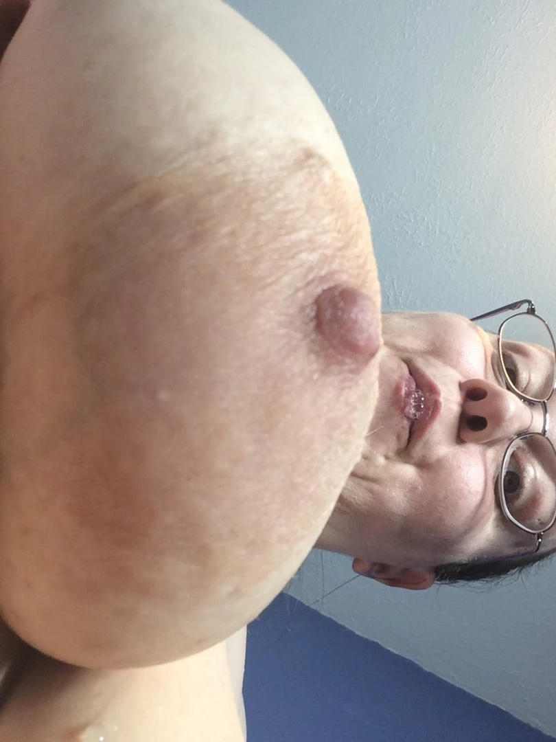🧁GodMother Of Ass Mina Luciano🧁 [ godmotherofass ] Onlyfans leaked photo 8721321 on Hotleaks.tv