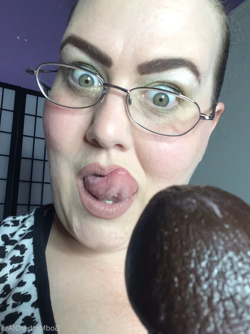 🧁GodMother Of Ass Mina Luciano🧁 [ godmotherofass ] Onlyfans leaked photo 8727626 on Hotleaks.tv