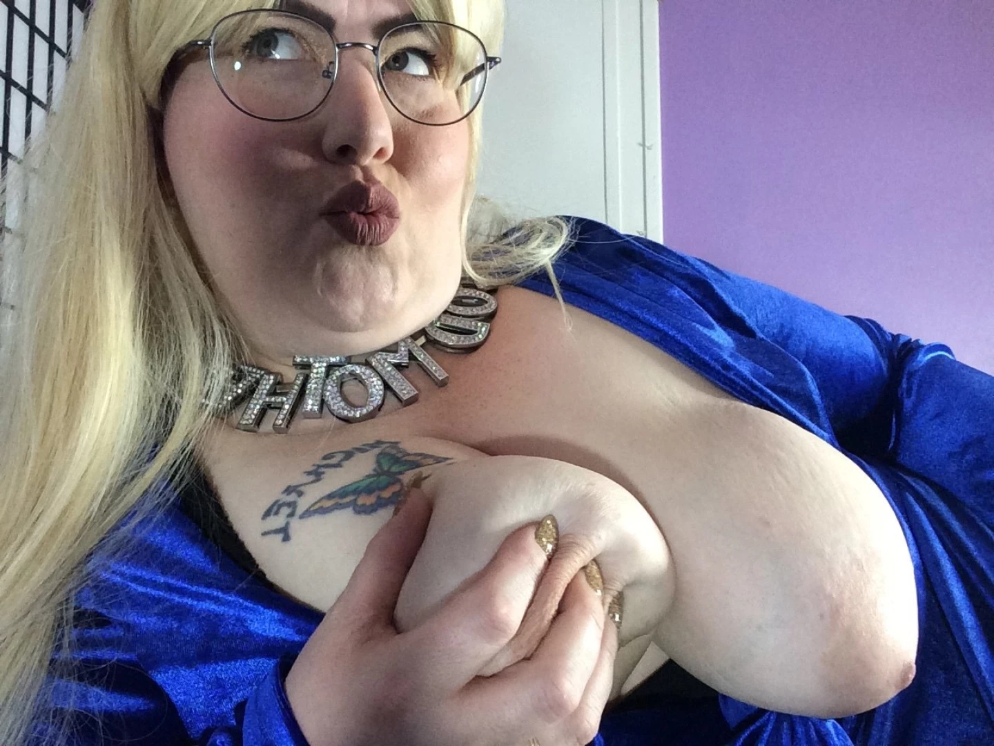 🧁GodMother Of Ass Mina Luciano🧁 [ godmotherofass ] Onlyfans leaked photo 8728143 on Hotleaks.tv