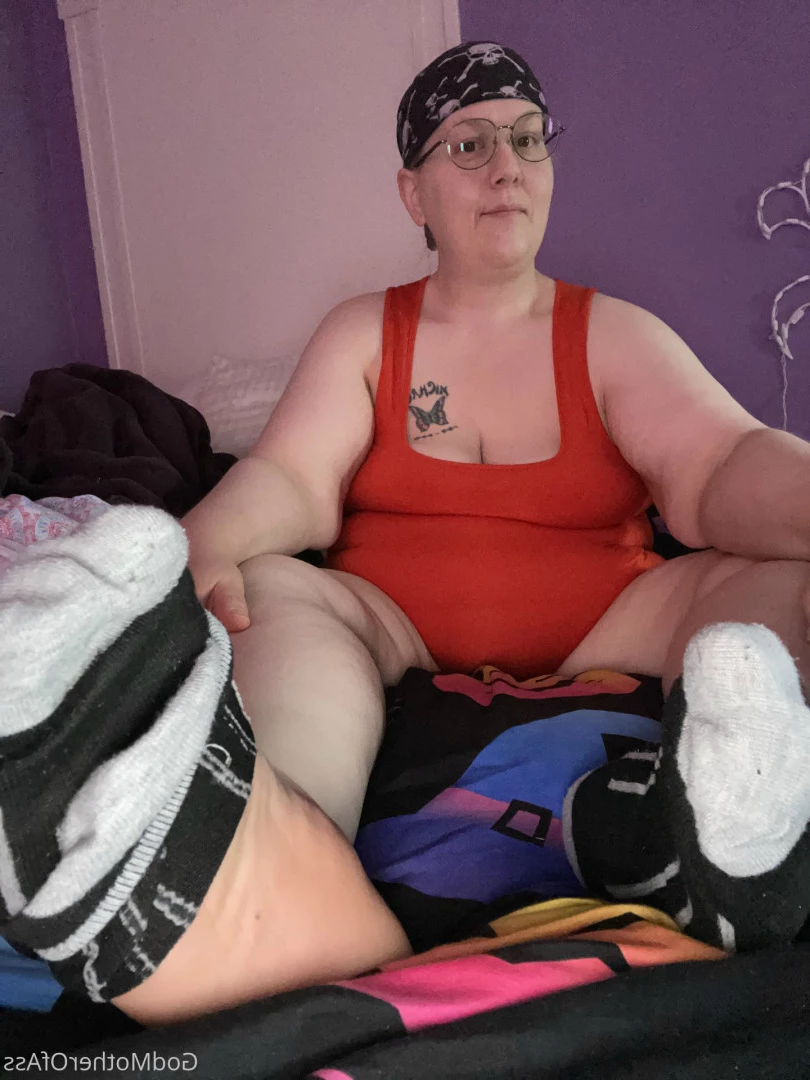🧁GodMother Of Ass Mina Luciano🧁 [ godmotherofass ] Onlyfans leaked photo 8734849 on Hotleaks.tv