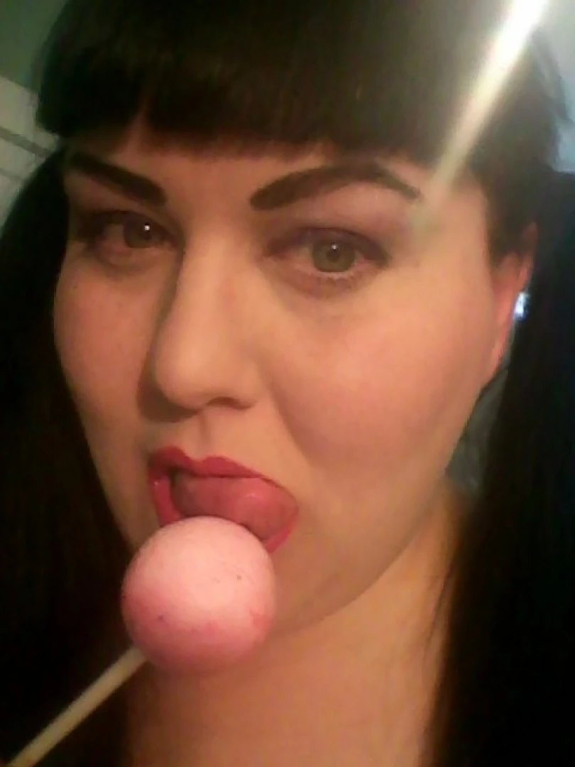 🧁GodMother Of Ass Mina Luciano🧁 [ godmotherofass ] Onlyfans leaked photo 8737728 on Hotleaks.tv
