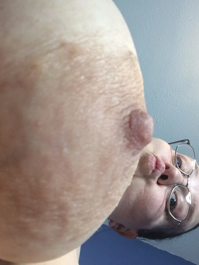 🧁GodMother Of Ass Mina Luciano🧁 [ godmotherofass ] Onlyfans leaked photo 8738524 on Hotleaks.tv