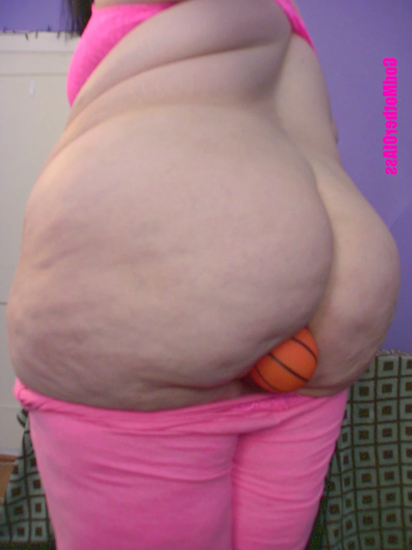 🧁GodMother Of Ass Mina Luciano🧁 [ godmotherofass ] Onlyfans leaked photo 8739026 on Hotleaks.tv