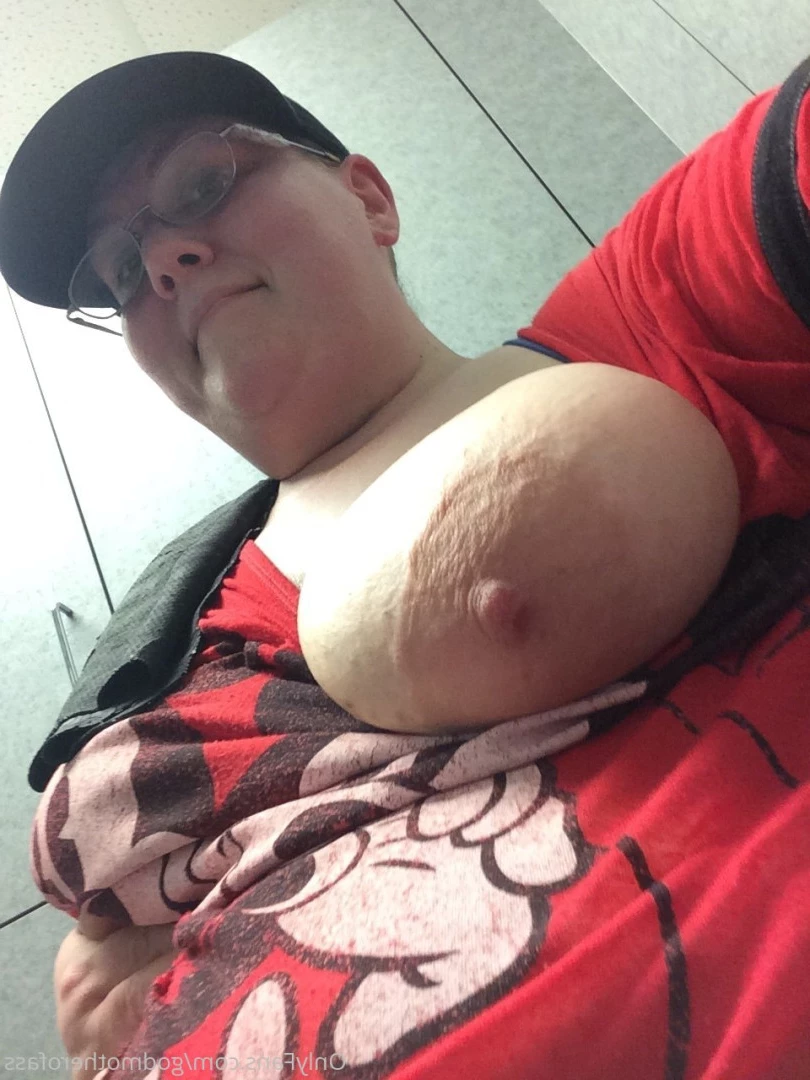 🧁GodMother Of Ass Mina Luciano🧁 [ godmotherofass ] Onlyfans leaked photo 8741273 on Hotleaks.tv