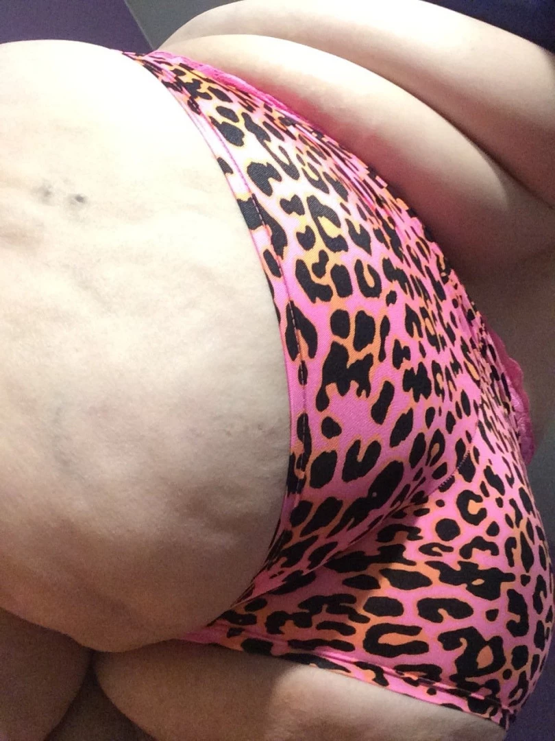 🧁GodMother Of Ass Mina Luciano🧁 [ godmotherofass ] Onlyfans leaked photo 8741667 on Hotleaks.tv