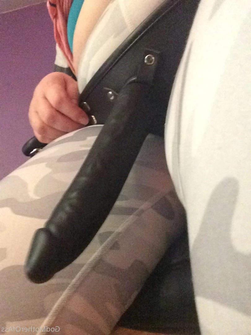 🧁GodMother Of Ass Mina Luciano🧁 [ godmotherofass ] Onlyfans leaked photo 8742415 on Hotleaks.tv