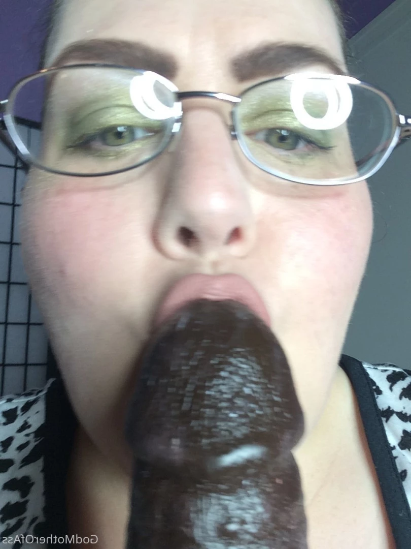 🧁GodMother Of Ass Mina Luciano🧁 [ godmotherofass ] Onlyfans leaked photo 8742677 on Hotleaks.tv