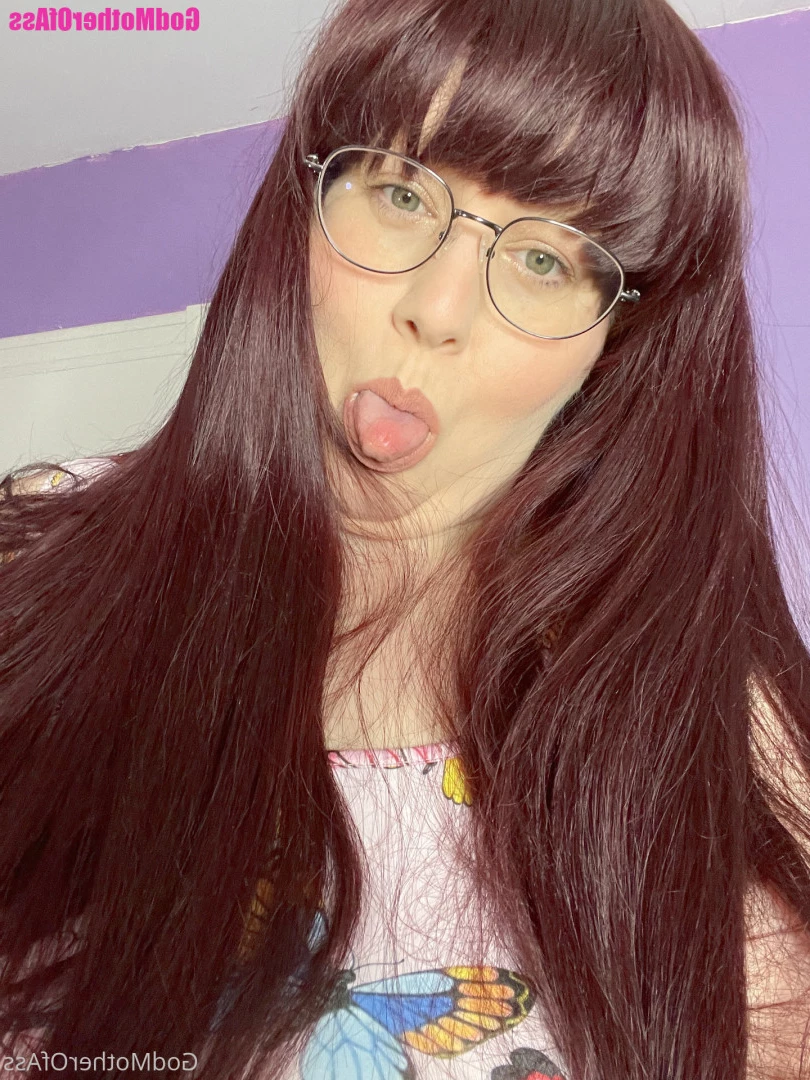 🧁GodMother Of Ass Mina Luciano🧁 [ godmotherofass ] Onlyfans leaked photo 8743848 on Hotleaks.tv