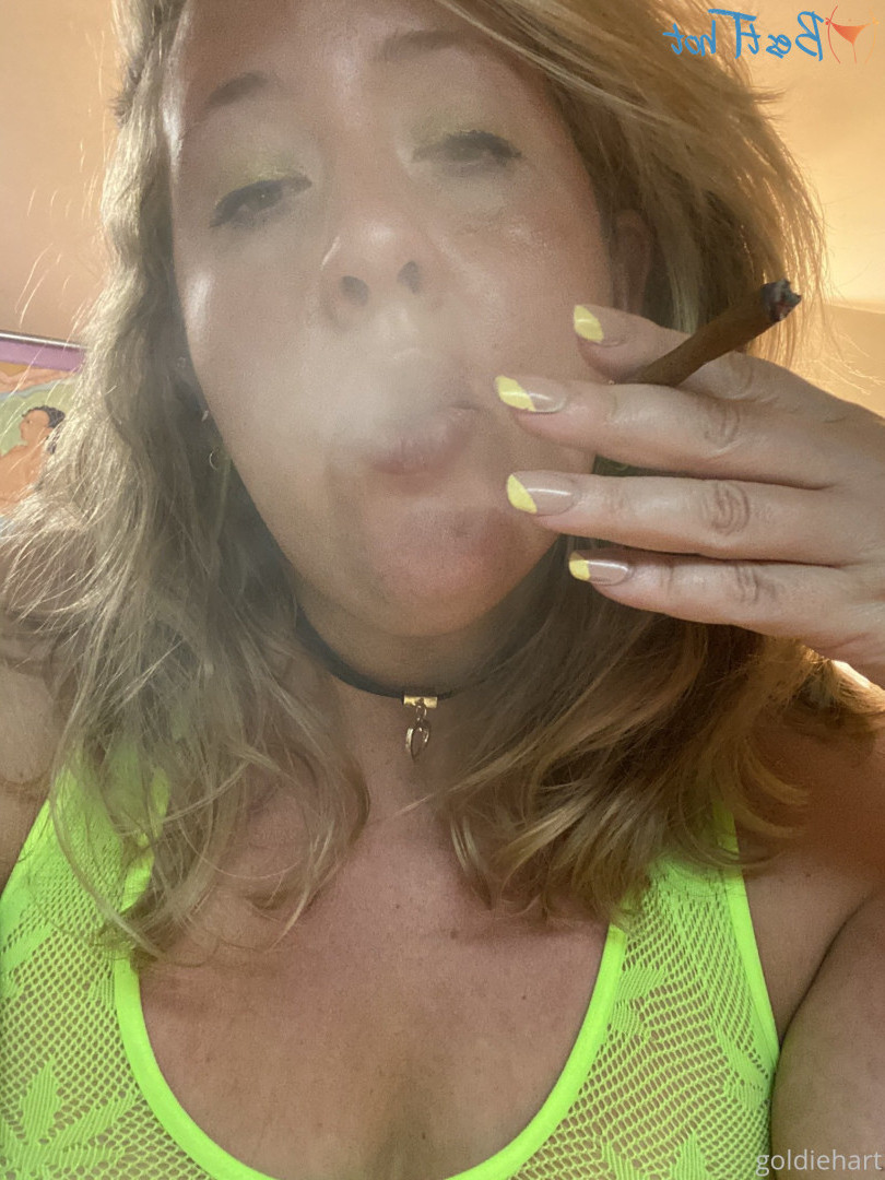 goldie hart [ goldiehart ] Onlyfans leaked photo 16896489 on Hotleaks.tv