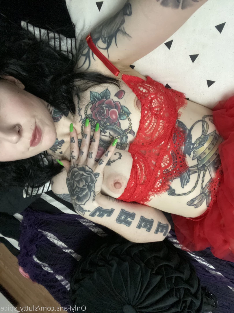 Smutty Spice [ goodchristianlady777 ] Onlyfans leaked photo 8530532 on Hotleaks.tv