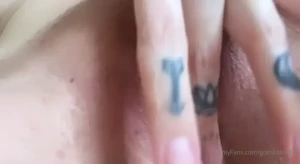 𝒱𝑒𝓁𝑜𝓊𝓇𝒾𝒶 [ gothkitten69 ] Onlyfans leaked video 10405860 on Hotleaks.tv