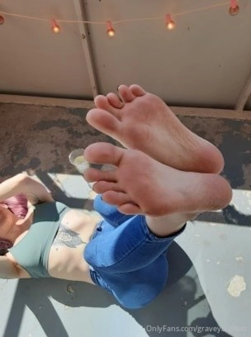 lily graves [ graveyardfeet ] Onlyfans leaked photo 17105458 on Hotleaks.tv
