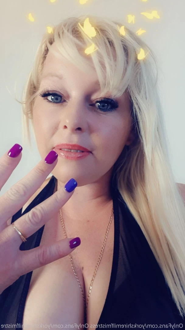 🟢HOT BRITISH 45YR OLD 😈 $3! CAM WITH ME! [ hannahsmith40 ] Onlyfans leaked photo 10176199 on Hotleaks.tv