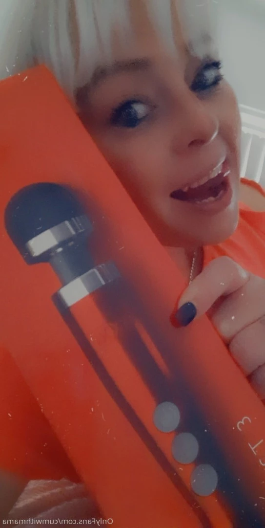 🟢HOT BRITISH 45YR OLD 😈 $3! CAM WITH ME! [ hannahsmith40 ] Onlyfans leaked photo 10177299 on Hotleaks.tv