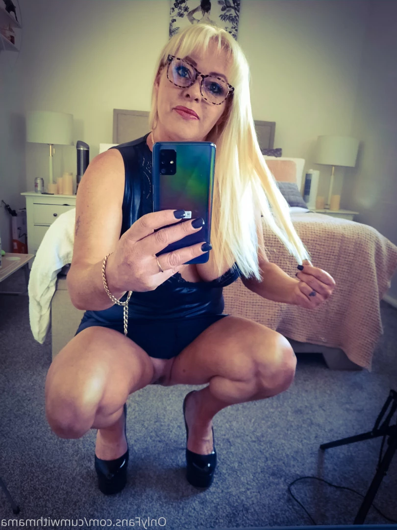 🟢HOT BRITISH 45YR OLD 😈 $3! CAM WITH ME! [ hannahsmith40 ] Onlyfans leaked photo 10177726 on Hotleaks.tv