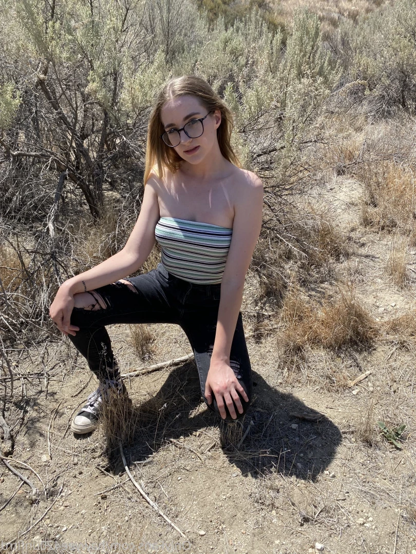 stoner girl next door 🍁 [ hawyee420 ] Onlyfans leaked photo 8692256 on Hotleaks.tv