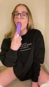 stoner girl next door 🍁 [ hawyee420 ] Onlyfans leaked video 10403421 on Hotleaks.tv