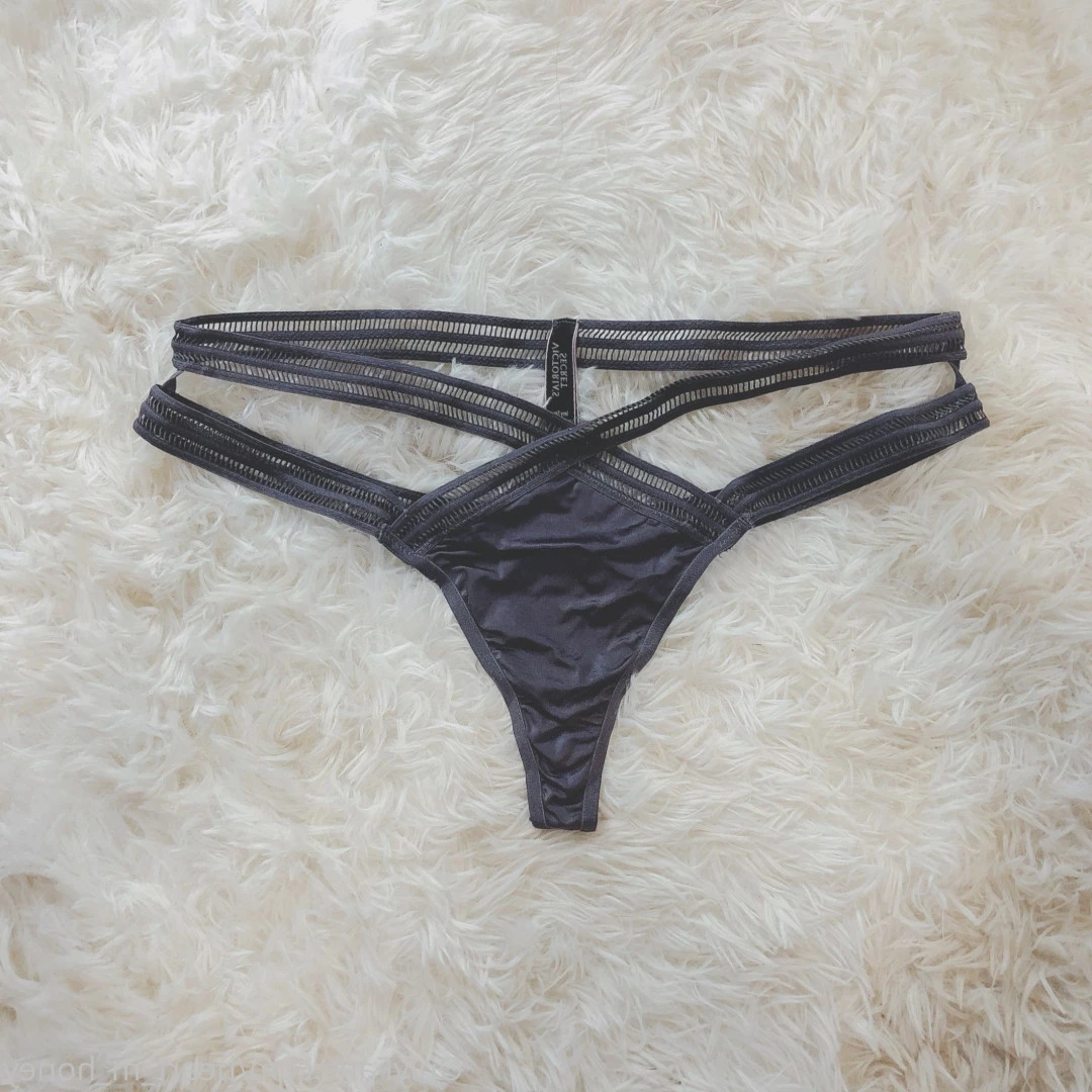 Honey蜜糖🍬已追加Fansone平台🤍 [ heart_m_honey ] Onlyfans leaked photo 10231673 on Hotleaks.tv
