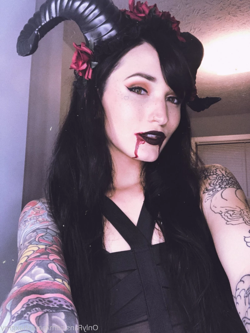 Hellcat Nat *ฅ^•ﻌ•^ฅ* [ hellcat_nat ] Onlyfans leaked photo 8924544 on Hotleaks.tv